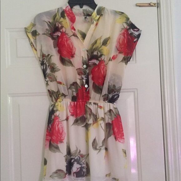Pretty Floral Dress with Lace Hem Sz M - Picture 3 of 4